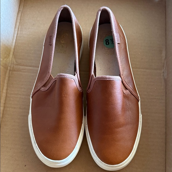 Keds Tan Slip-On Women's Athletic Shoes - Picture 1 of 7